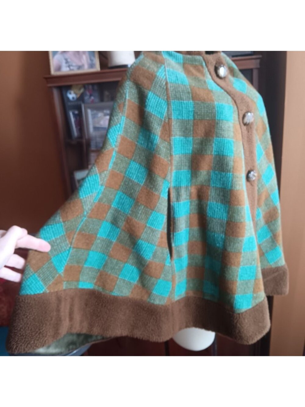 True Vintage Small Poncho Cape 1970's Cowgirl Boho Pioneer Wear New Mexico USA